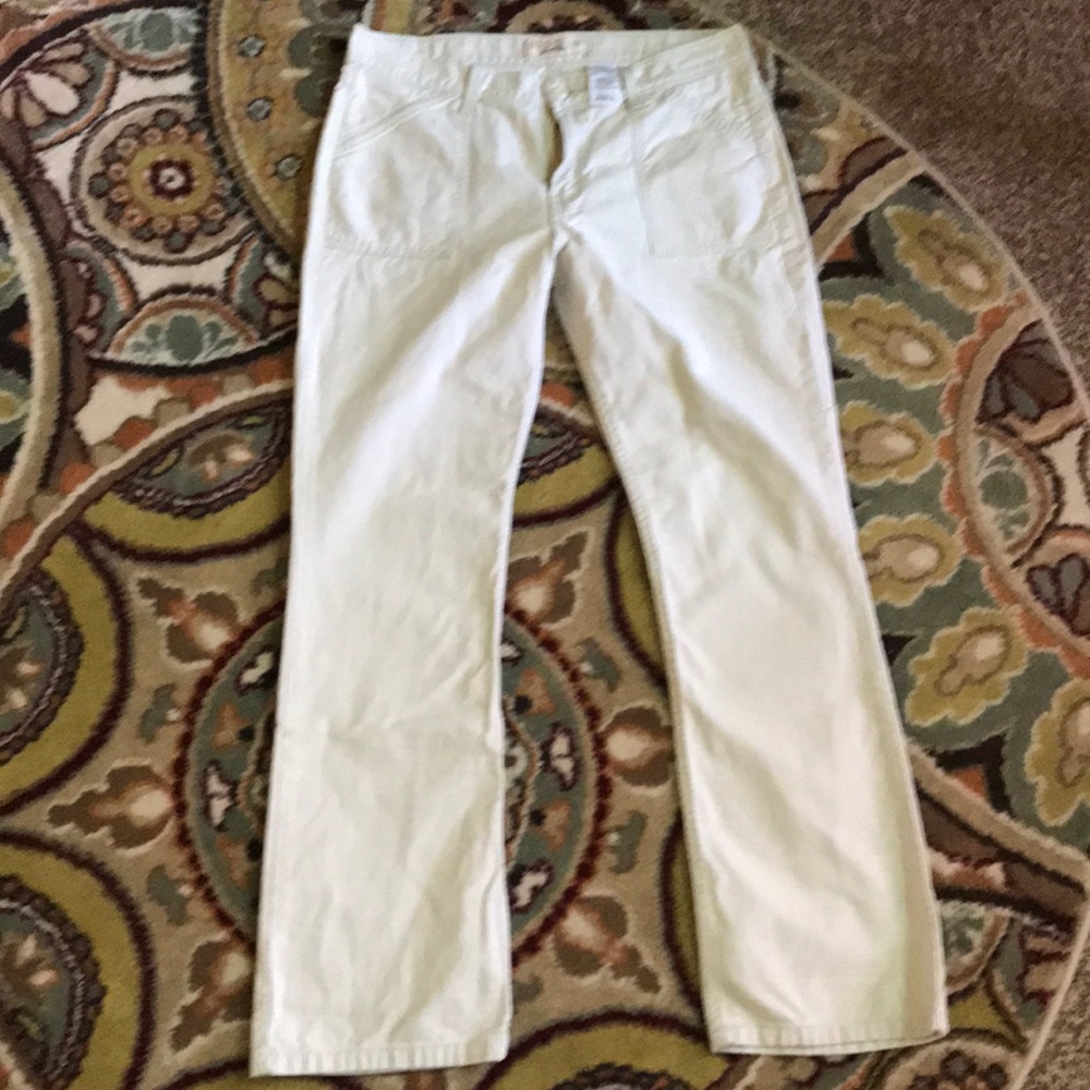 Levi Strauss Signature Jeans.  Cream color